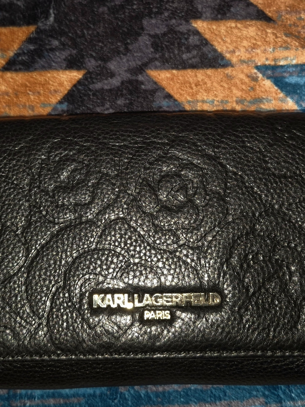 🔥Karl Lagerfeld Floral Embossed Black Leather Gigi Crossbody Bag Chain Wallet